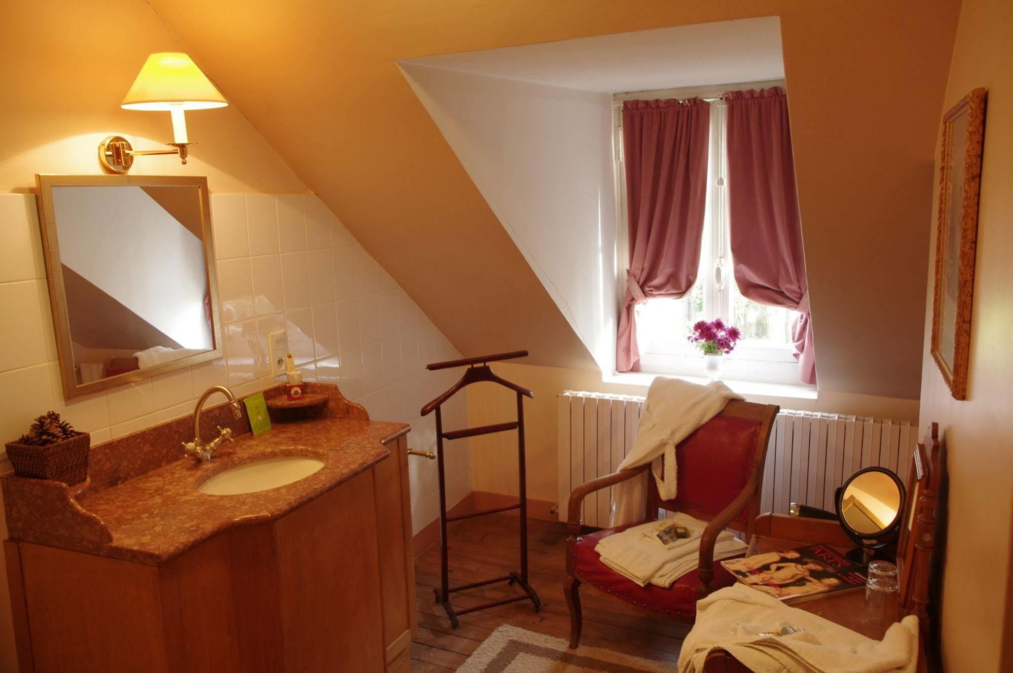 Domaine De Chatenay - Le Mans Saint-Saturnin  Exteriér fotografie